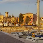 Διαμέρισμα Dimora Corte San Zeno Vicino Al Ac