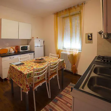 Dimora Corte San Zeno Vicino Al Ac Apartman