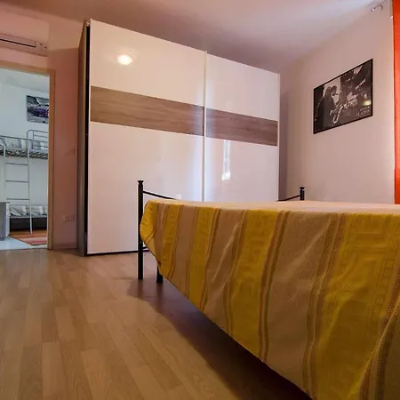 Appartement Dimora Corte San Zeno Vicino Al Ac