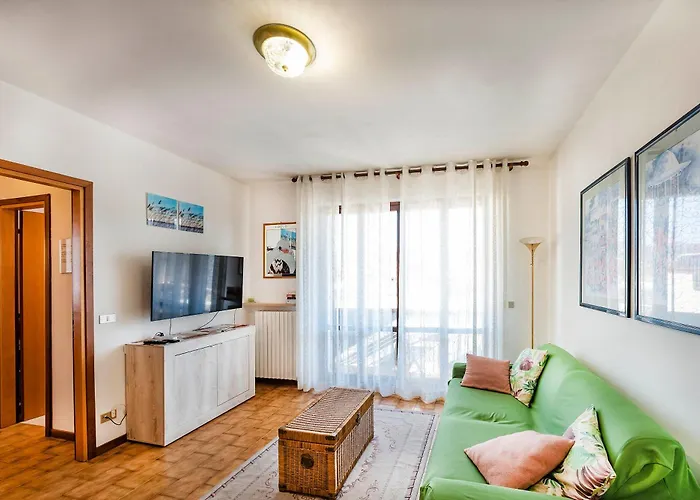 Dimora Corte San Zeno Vicino Al Ac Apartment Bardolino